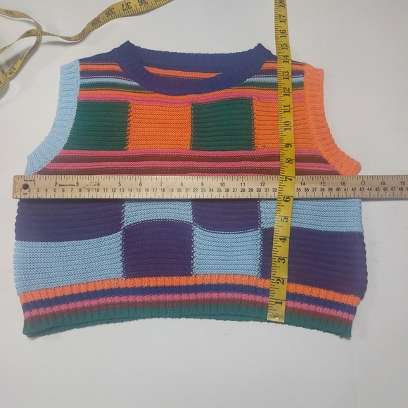 NWNT Women's Multicolor Knit Top Size Small. - Picture 8 of 9